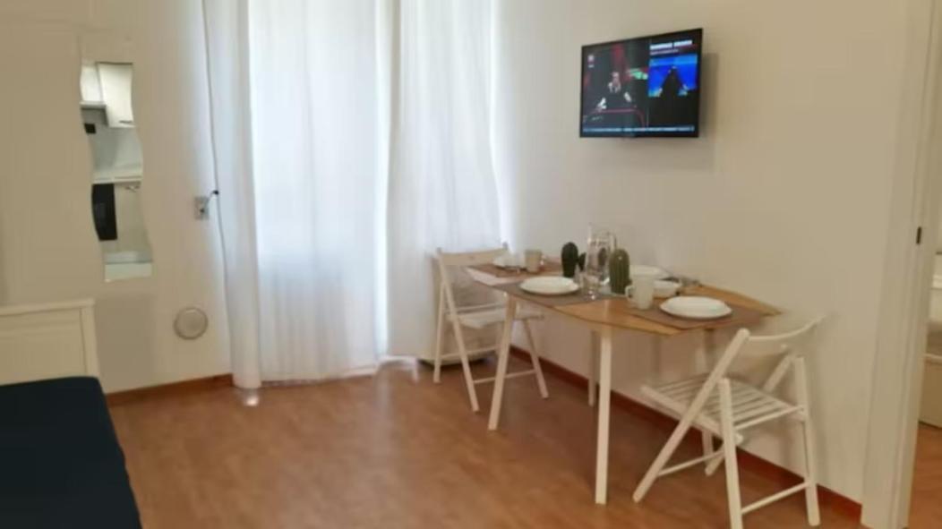 Bilocale Al Nolo, Metropolitana Mm1 Pasteur Apartment Milan Bagian luar foto